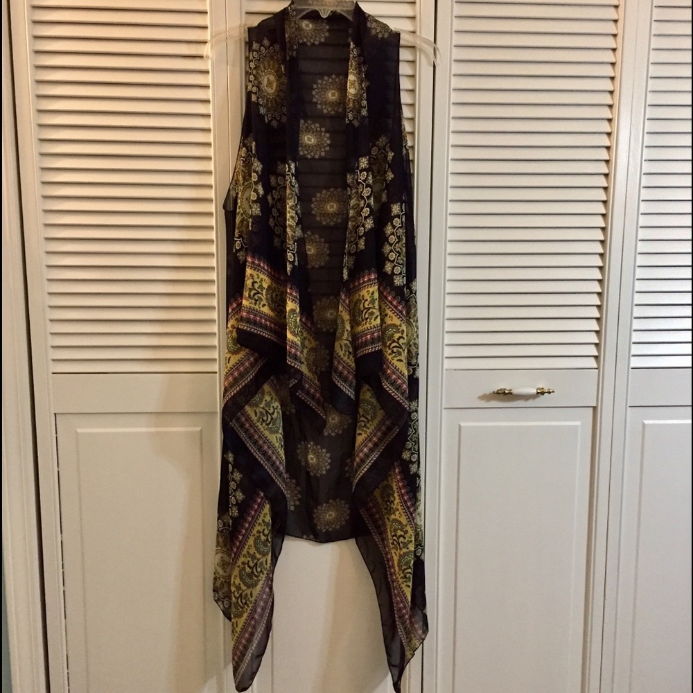 Boho chic kimono vest